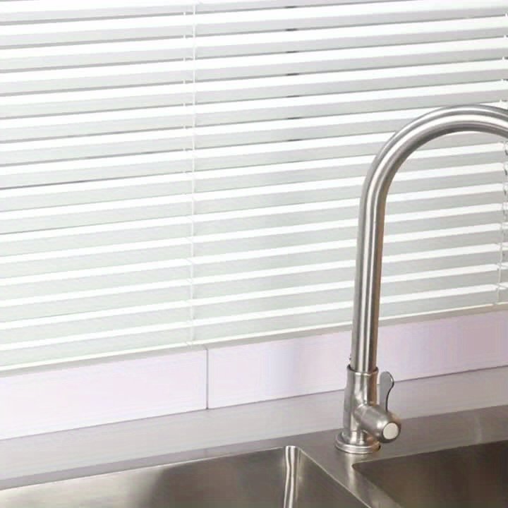 1 Set of Versatile Dish Cloth And Sponge Holder Made from PP Material - Compact, Long-Lasting, Easy to Clean, Designed to Mount on Faucets - Ideal for Organizing And Storing in Kitchens And Bathrooms - Image 11