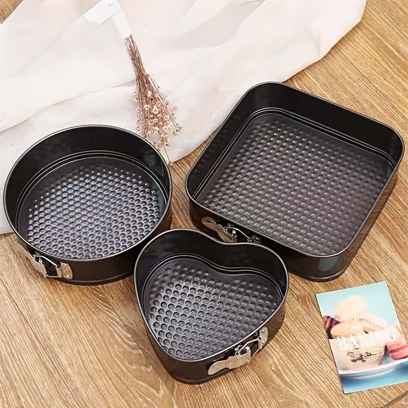 3pcs Square & Round Heart Multi-Size Carbon Steel Removable Bottom Cake Molds, High-Temperature Resistant and Easy to Clean. Suitable for Home Use, and for Holidays Such as Halloween, Christmas, and Valentine's Day - Image 6