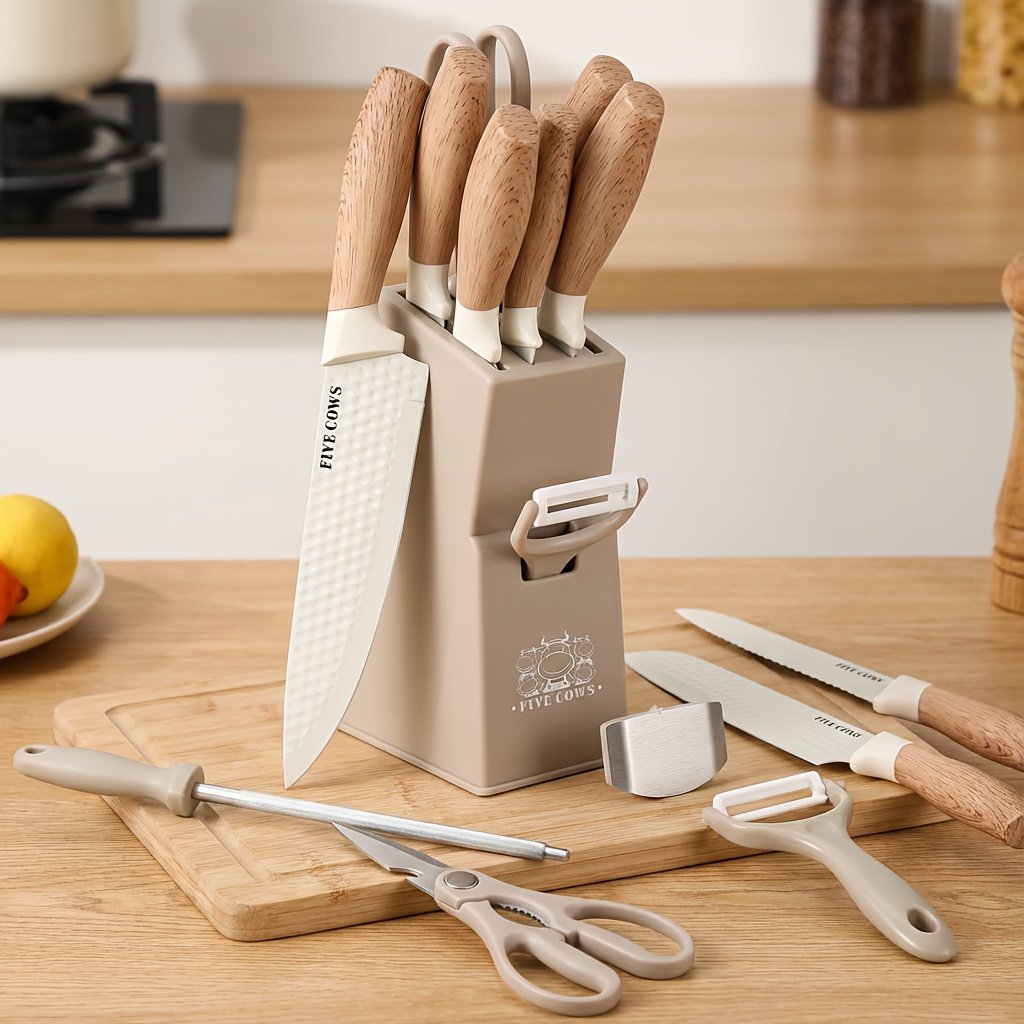 10pcs Knife Block Set with Sharpening Steel& Peeler- Chef& Bread Knives, Finger Guard| High-Carbon Stainless Steel, Dishwasher Safe| Perfect Christmas Gift for Home Chefs - Image 3