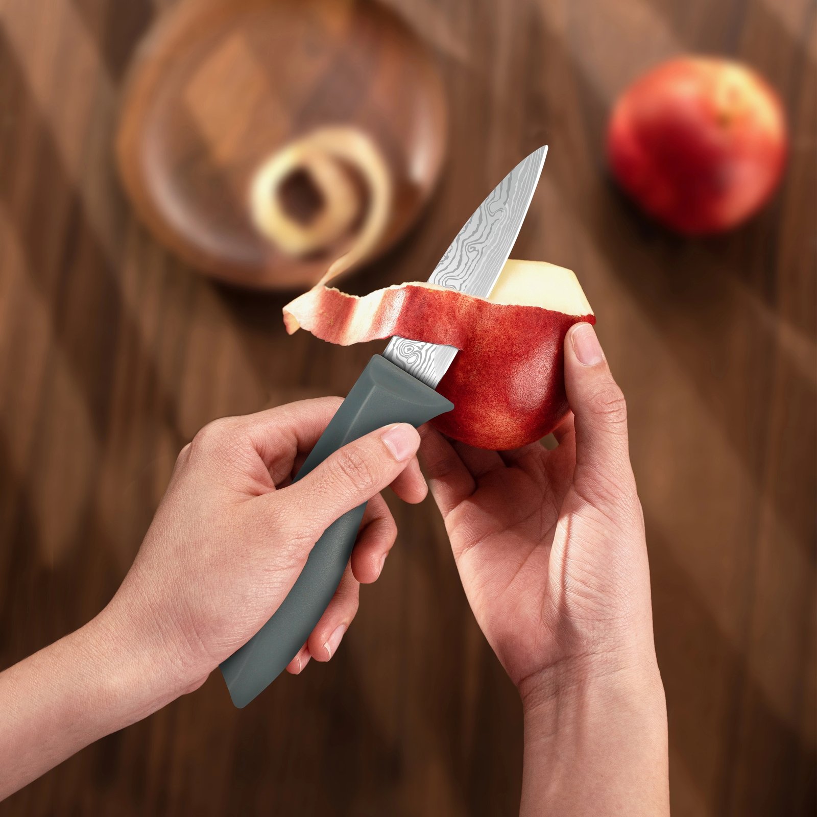 Damascus Patterned Stainless Steel Knife Set, Professional Kitchen Knife Collection, Chef'S Knife, Slicing Knife, Peeler, And Scissors, Made of High-Carbon Stainless Steel with Ultra-Sharp Blades, Featuring Non-Stick Ergonomic ABS Handles, Perfect for Home Use, Travel, And As a Gift Set. - Image 7