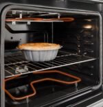 GE Electric Range 400 Series 30 In. Free-Standing in White - GRF400SVWW - Image 8